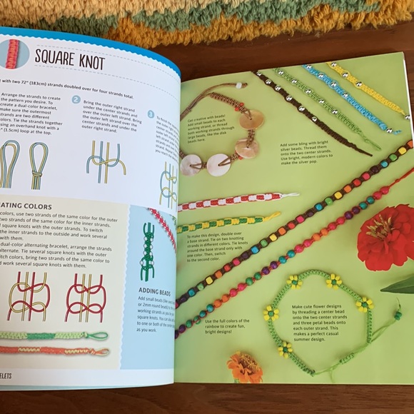 Friendship Bracelet Boho Chic Design Craft Book - Picture 2 of 5